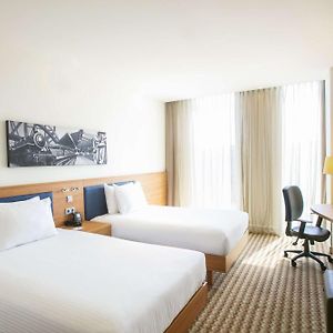 Camera con letto queen size